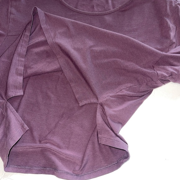 Alphalete XL Premium Viscose Hi-Low Crop Plum - Picture 3 of 3